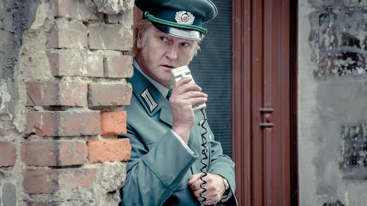 trailer Una comedia de la Stasi