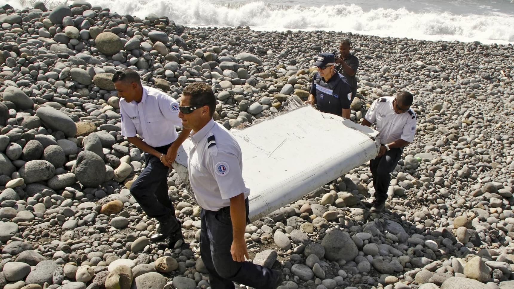 Fondo de pantalla de la serie MH370: El avión que desapareció en PeliculasYonkis HD